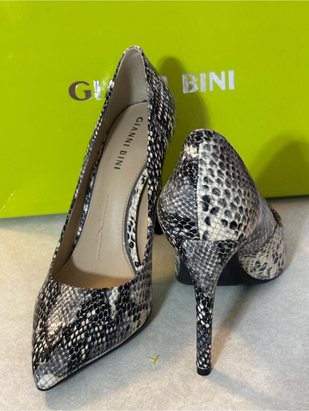Gianni Bini d'Orsay Black & White Snake-Print Pointed Stiletto Heels Retail $140
